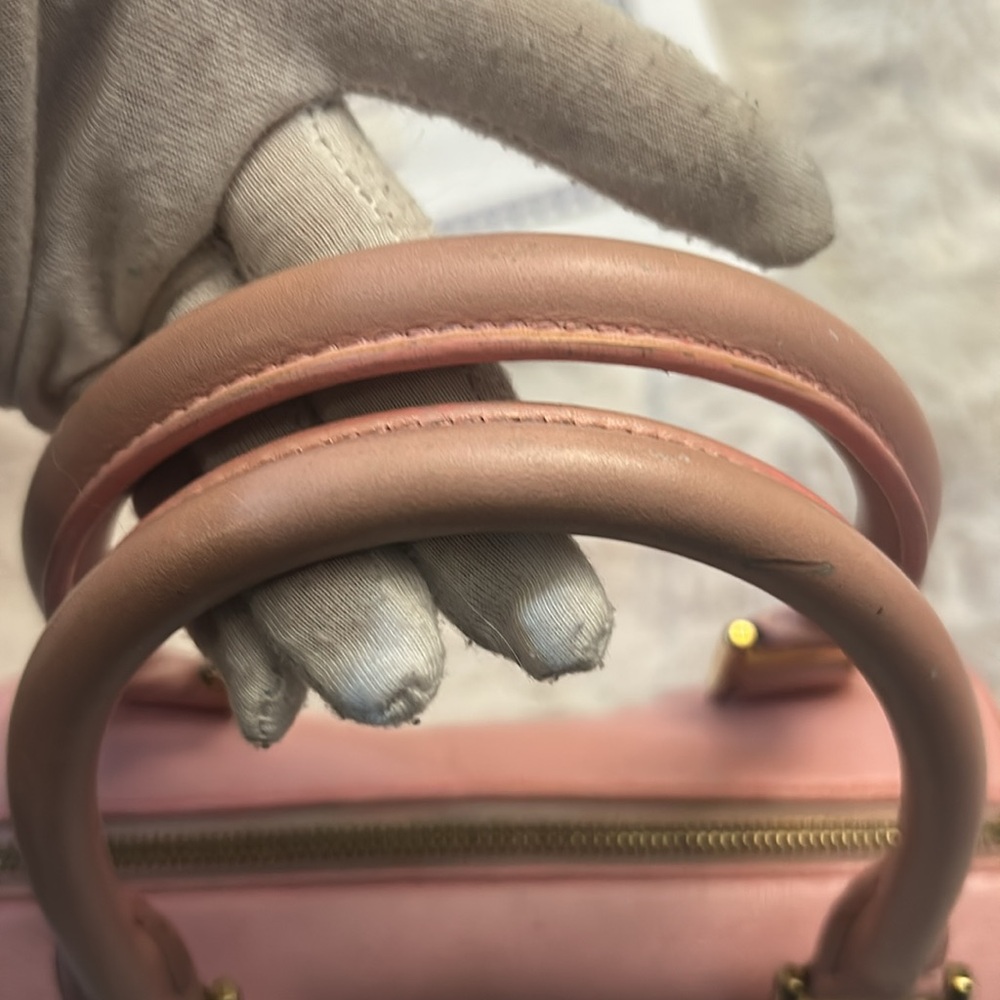 MCM Pink cute RARE Handbag with COA - Picture 5 of 17